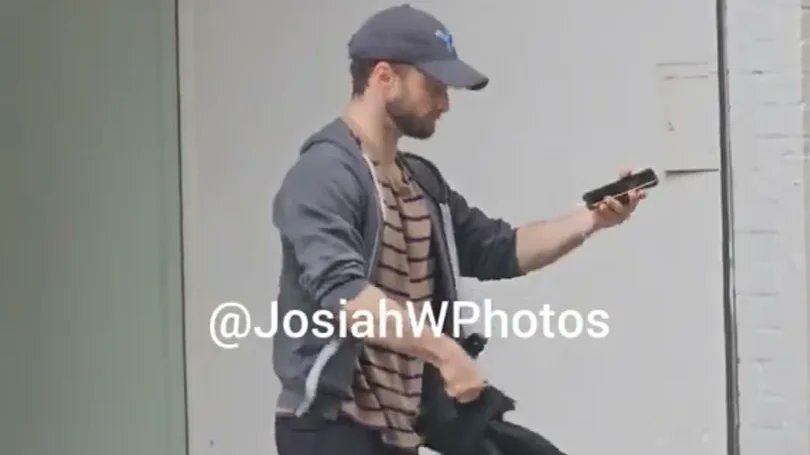 danradpotter's tweet photo. Finally Yesterday Daniel Was seen In NYC 2024😍
#danielradcliffe #danieljacobradcliffe #harrypotter https://t.co/fxFOgYplxT