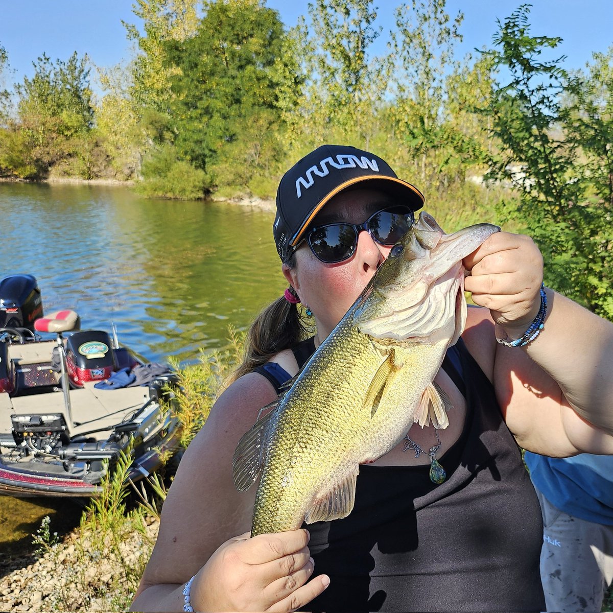 InShardsOfNight's tweet photo. Your girl fished her heart out today to bring Boat 7 to a final overall standings place of 7th (of 18) and to qualify myself for the ICC on Lake Erie! Yes, I kissed that 3lb Bass, but made Jim handle that slimy 28" 6.34lb Pike (punk fish won me some money at least). #FishyFishy https://t.co/r5Xfm4alh1