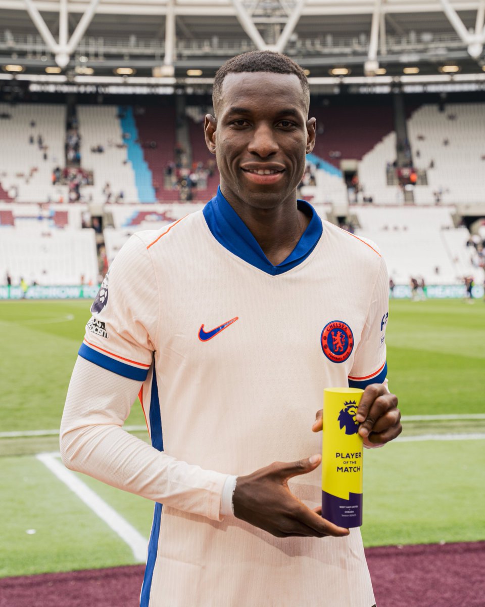 🗣️ Enzo Maresca tentang Jackson :

Ia tampil sangat baik. Bukan hanya karena ia mencetak dua gol, cara ia mengolah bola juga sangat fantastis. Dia dan Cole, terkadang harus bertahan tiga lawan dua

📝 <a href="/ChelseaFC/">Chelsea FC</a>