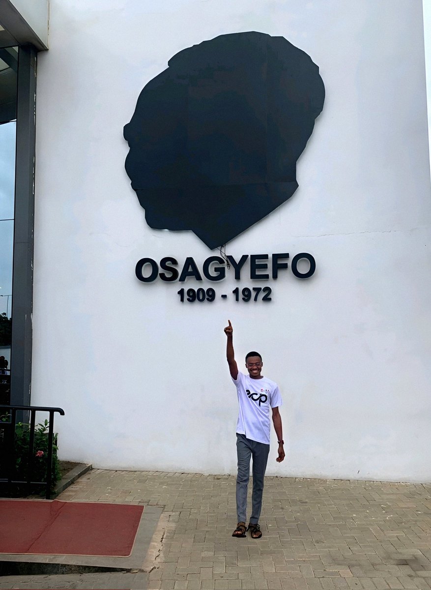 Piesie_Kofi_'s tweet photo. 𝐃𝐫𝐞𝐚𝐦𝐬 𝐀𝐫𝐞 𝐕𝐚𝐥𝐢𝐝!✅

Today, we celebrate a man who dared to dream.

A dreamer who dreamt of a sovereign Ghana, sacrificed his freedom for independence, and transformed not only the nation but the continent of Africa forever.

Happy Kwame Nkrumah Memorial Day. ❤️🌍🎉 https://t.co/QB9C8fJkNG