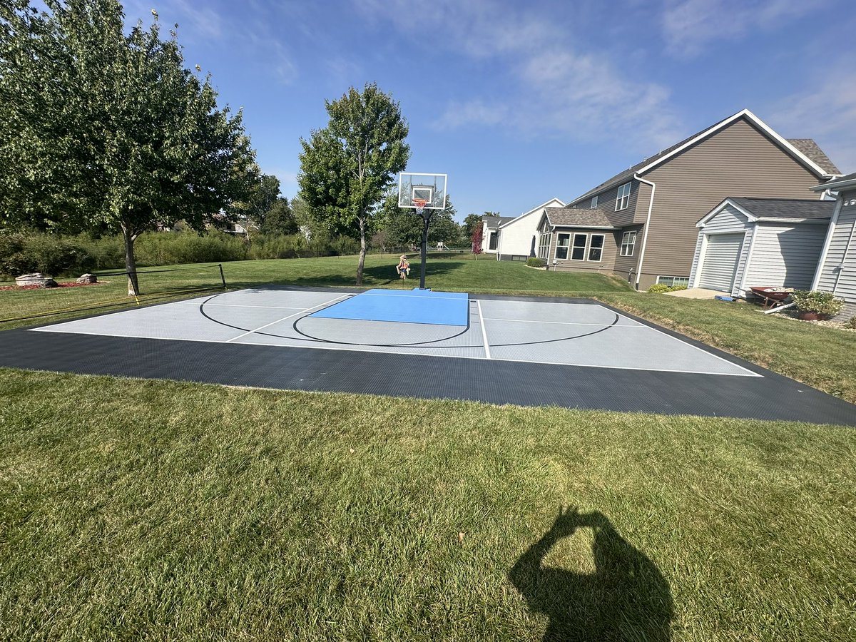 Ellis Paige tweet media