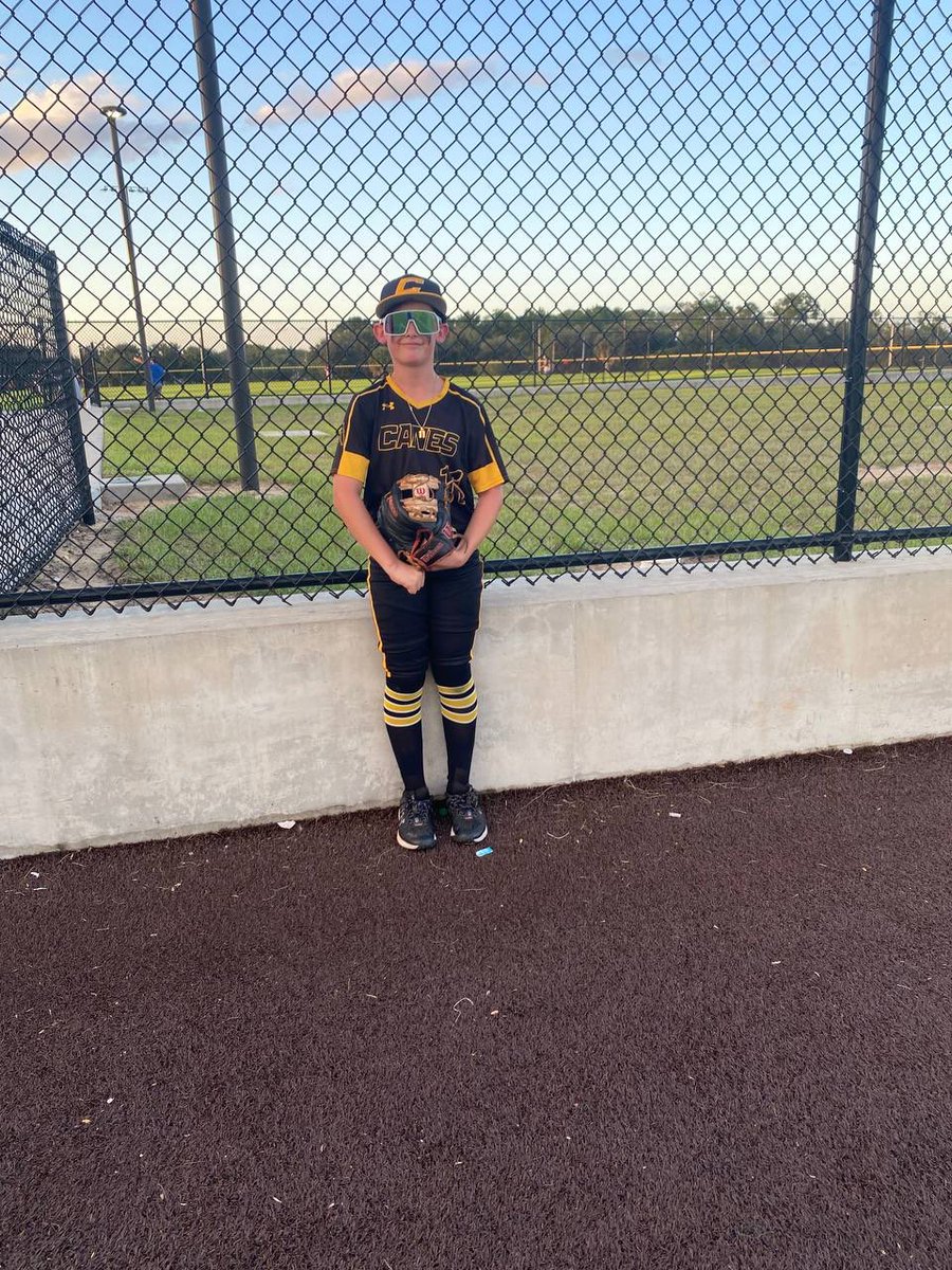 PW_NextGen's tweet photo. #11 Miles Tracy
⁦@CanesFla⁩

5 ip, 3 hits, 1 er 

dominant early in the game with his fast ball ranging from 55-60. kept hitters uncomfortable in the box working both sides of the plate.

@prospectwire
#PWPoG
#PWBaseball https://t.co/kjZjXlQexP