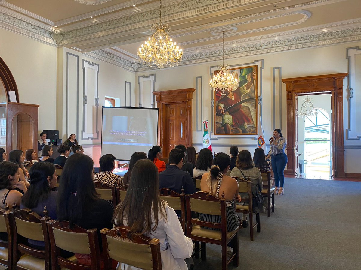 Es un honor ser parte de iniciativas que buscan soluciones para los retos migratorios desde una perspectiva de género y derechos humanos. 😀

Acompañé el arranque de los trabajos del Diplomado en Política Pública Migratoria de la organización "YES SHE CAN". 🤜🤛