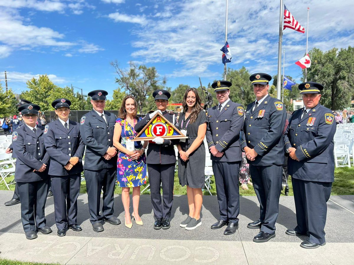 ff4vaughan's tweet photo. Members of the VPFFA proudly honour Brother Peter Dauphinee as his name is added to the IAFF Fallen Fire Fighter's Memorial.

#Ff4vaughan #FallenfirefighterMemorial https://t.co/XJkmt0WCnK