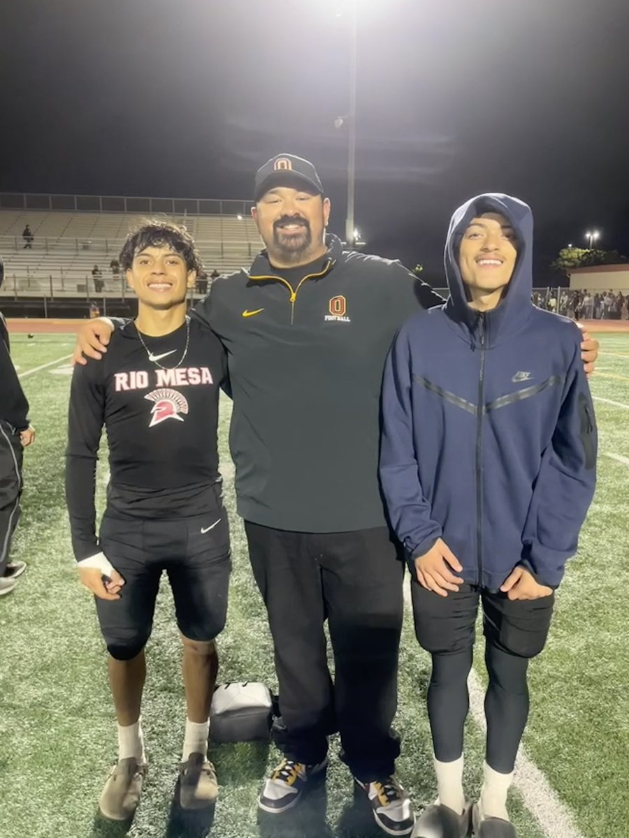CoachRCardenas's tweet photo. Time flies ! Different football journies , same goal ! Go be great boys ! @noahramos26 @abelramos2221 #santapaula https://t.co/q1HKgjpLSM