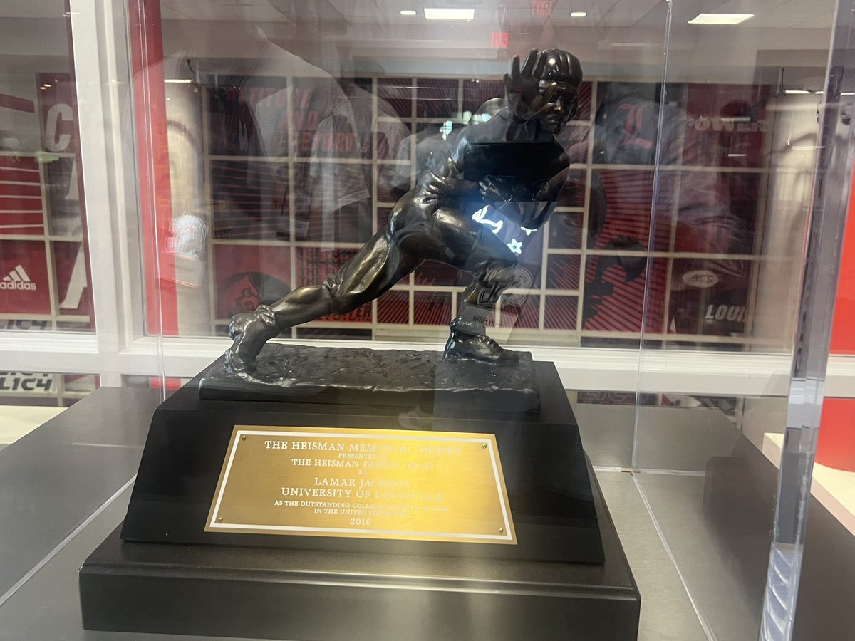 Braden chaffin (@bradenchaffin5) on Twitter photo After a great visit and conversation with <a href="/pete_nochta13/">Pete Nochta</a> I am Blessed to say that Iāve received my first Power 4 offer from the University of Louisville. <a href="/LouisvilleFB/">Louisville Football</a> <a href="/JeffBrohm/">Jeff Brohm</a> <a href="/CoachROwens/">Richard Owens</a> <a href="/TMossbrucker/">Trent Mossbrucker</a> <a href="/qterback5/">Kevin Glenn</a> <a href="/RisingStars6/">Rising Stars Academy</a> <a href="/DaBossHog_/">Coach Green</a> <a href="/AllenTrieu/">Allen Trieu</a> <a href="/StephenM_Brooks/">Stephen Brooks</a> After a great visit and conversation with <a href="/pete_nochta13/">Pete Nochta</a> I am Blessed to say that Iāve received my first Power 4 offer from the University of Louisville. <a href="/LouisvilleFB/">Louisville Football</a> <a href="/JeffBrohm/">Jeff Brohm</a> <a href="/CoachROwens/">Richard Owens</a> <a href="/TMossbrucker/">Trent Mossbrucker</a> <a href="/qterback5/">Kevin Glenn</a> <a href="/RisingStars6/">Rising Stars Academy</a> <a href="/DaBossHog_/">Coach Green</a> <a href="/AllenTrieu/">Allen Trieu</a> <a href="/StephenM_Brooks/">Stephen Brooks</a>
