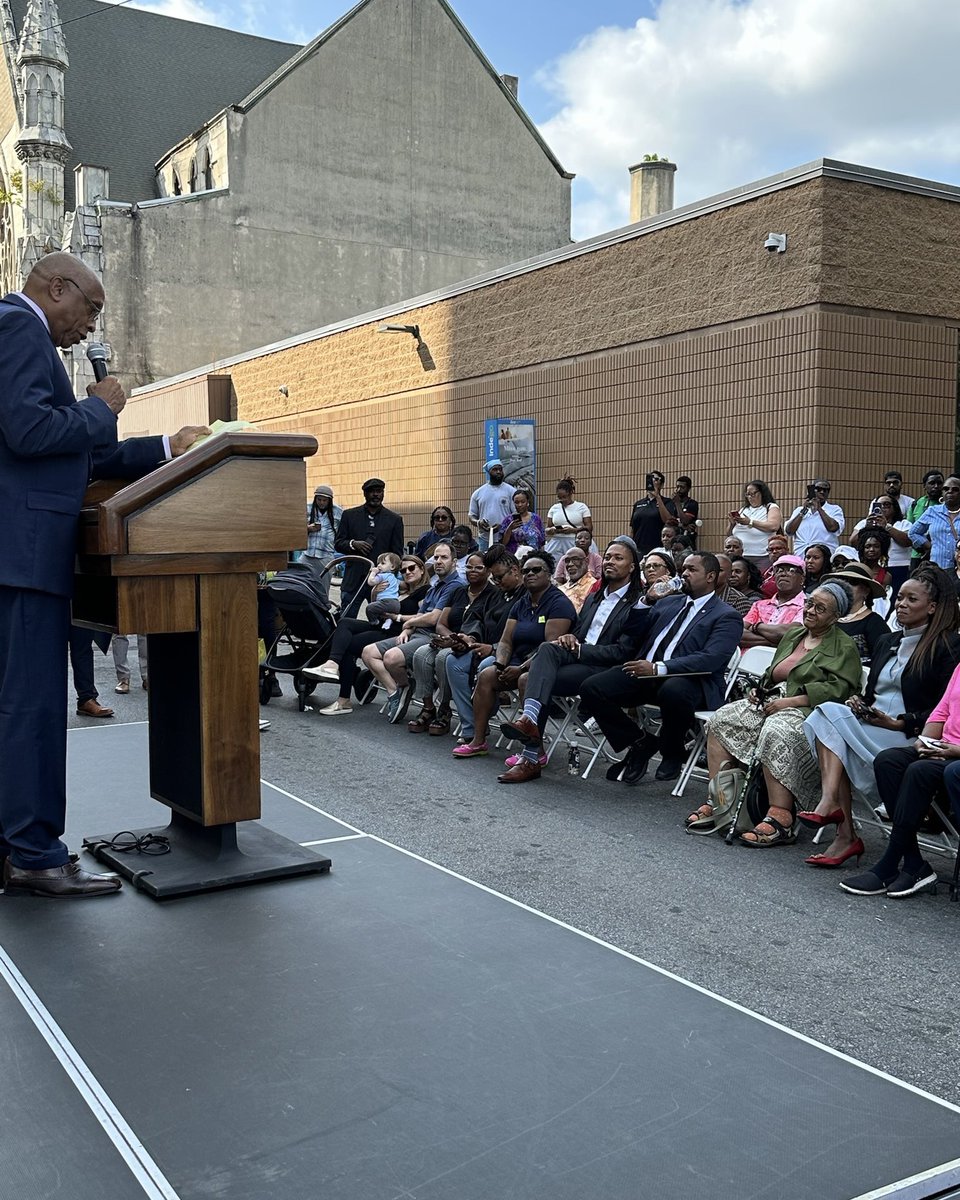 Well would you look at that! You can now cruise down Erika Alexander Way out here in Philly! Thank you to Councilmember Jeffery Young Jr., Malcolm Kenyatta, Sharif Street and the city of Philly!! It’s an honor to be part of a city that means so much to me and where I am today.