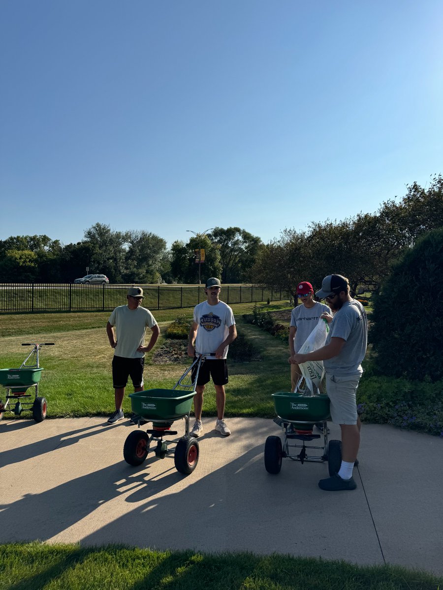 Thanks to all of the Turf Club members in helping with the Reiman Gardens fertilizer application!!!