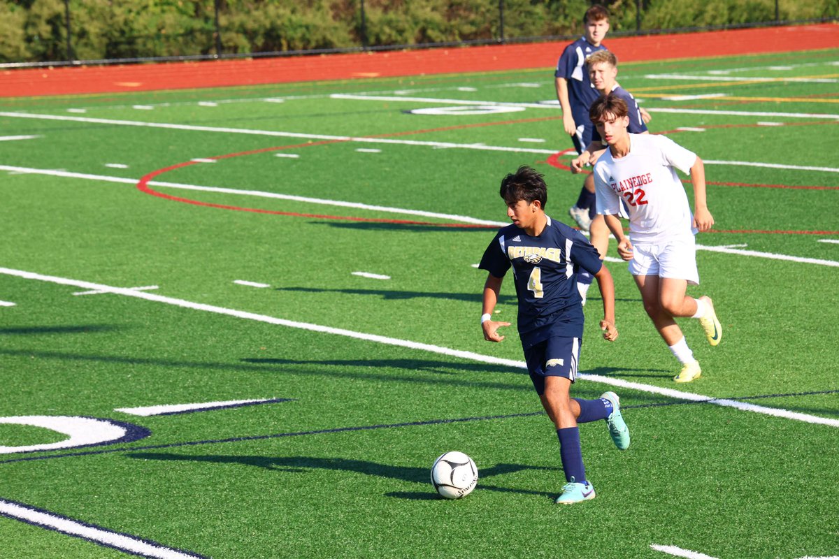 Tarl_PhysEd's tweet photo. Another big performance from the JV Boys Soccer team, beating an undefeated Plainedge 5-1 to go 6-2 on the season #WeAreBethpage https://t.co/UH9xIj7BKd