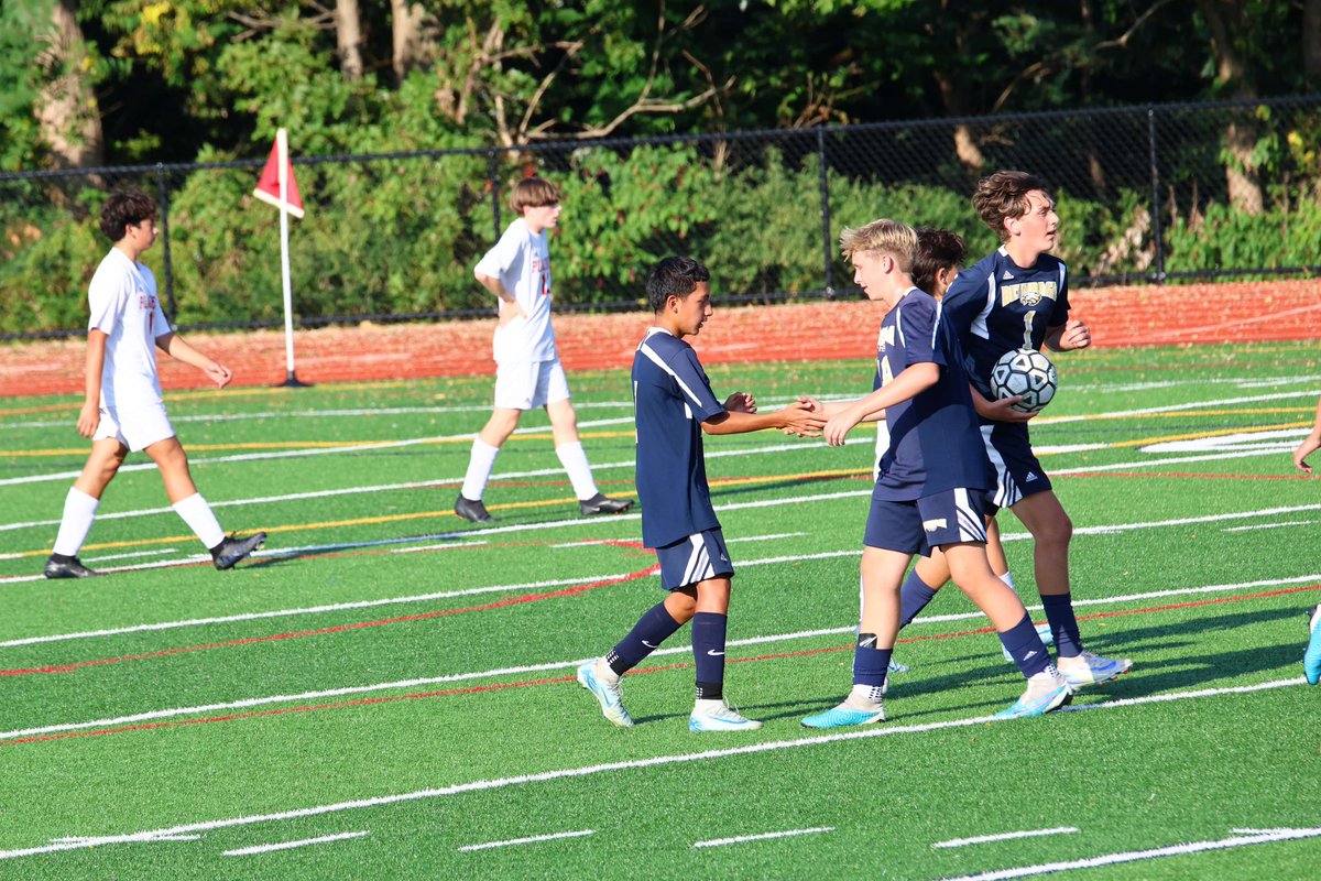 Tarl_PhysEd's tweet photo. Another big performance from the JV Boys Soccer team, beating an undefeated Plainedge 5-1 to go 6-2 on the season #WeAreBethpage https://t.co/UH9xIj7BKd
