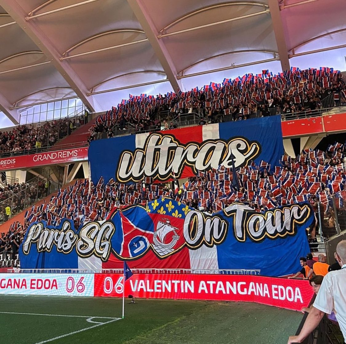 Sade_RAS's tweet photo. 🔴🔵 #ReimsPSG https://t.co/RBFTB2DtJ7