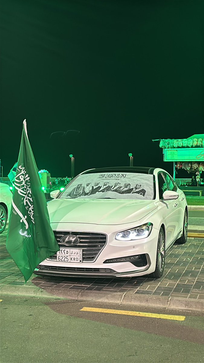 ٩٤ عامًا من المجد والرخاء والازدهار والأمن والأمان والتطور والسلام دُمتِ يا وطني عزاً وفخراً وحُبًا وعشقًا 🤍🇸🇦.