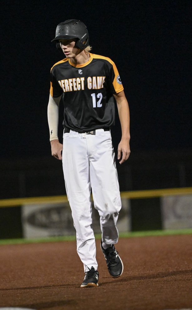 vj_schulte's tweet image. I am excited to announce my commitment to Southeastern Community College to continue my academic and athletic career. Thank you to all of my coaches and family and friends who have helped me along the way! Go Blackhawks!! @SCCBlackhawksBB @stin2win @CoachNateRob1 @johnnymacc25