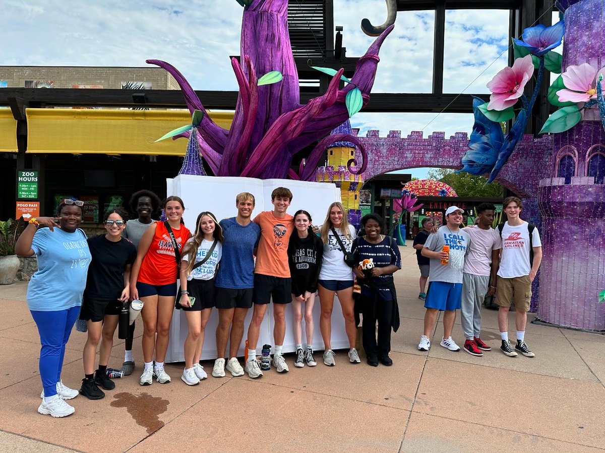 olatheeastIPS's tweet image. Zoo Trip 2024 #buildingfriendships #spreadinginclusion #choosetoinclude #allhawksincluded