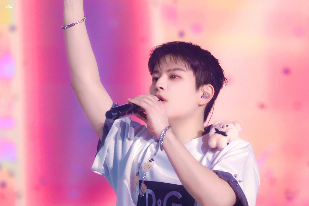 ✨️HAPPY SEUNGMIN 🐶DAY✨️

#HappySeungminDay
#승민아_평생_옆에서_노래해줘
#승민아_우리_천천히_영원하자
#OurMiniverseSeungmin