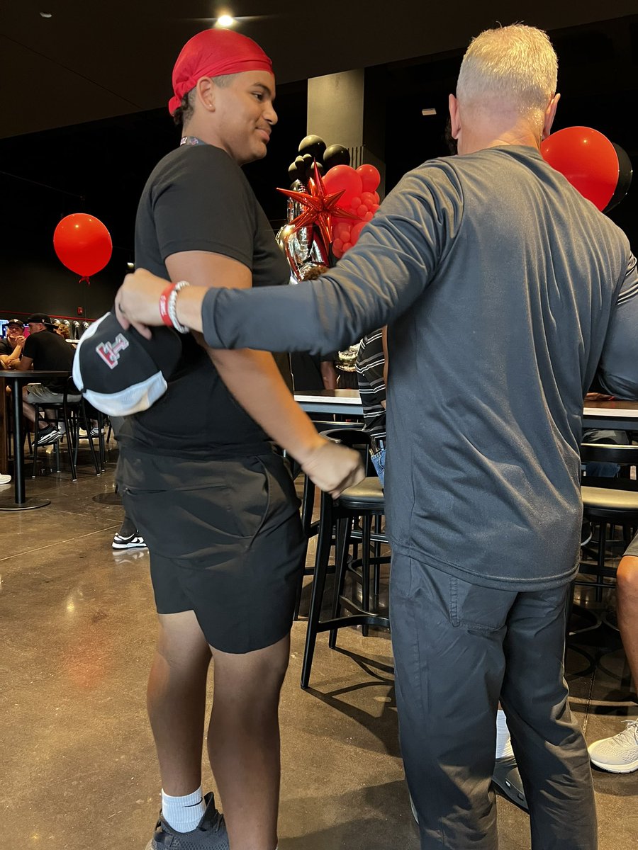 Derrek Luke tweet media