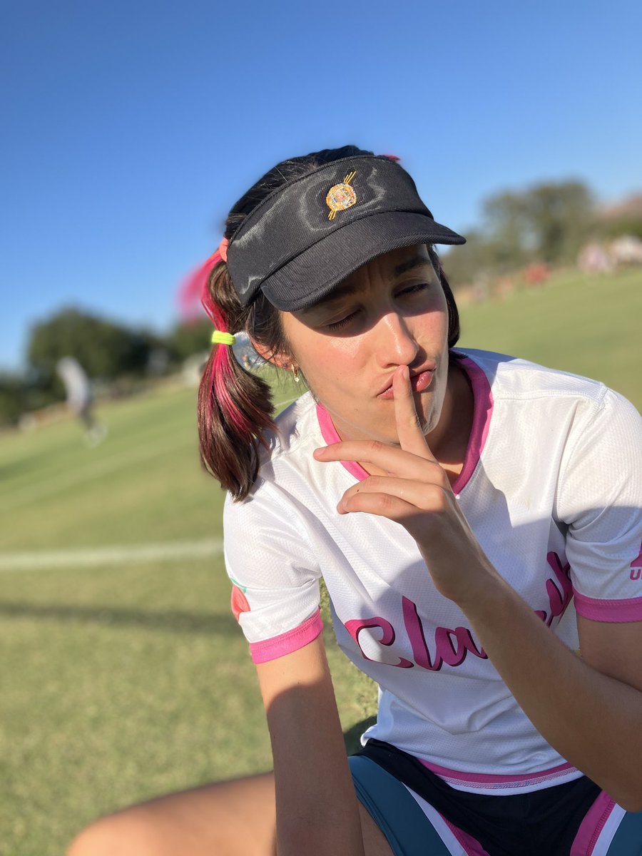 classyultimate's tweet image. 9-14 against @mischief_nation

happy campers after day 1