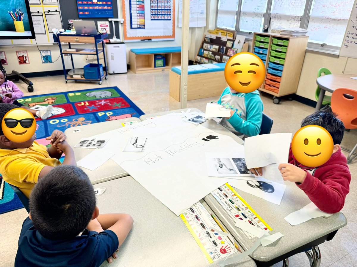 JEANNICOLE06's tweet image. 🔥Ms. Peterson’s 1st Grade Class @WesleyES_HISD healthy and unhealthy food small groups. #Spot #Routines&amp;amp;Procedures 🔥@BathshebaNash3 @Dr_TiaSimmons @DrShanaPerry @HISDNorthDiv @HoustonISD