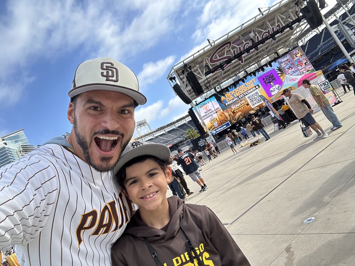 Luis Castillo tweet media