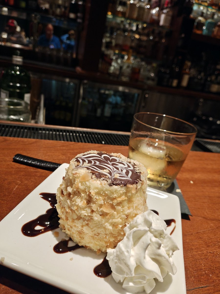 jimkomara's tweet image. I just learned that #Boston cream pie is actually cake. Yummy, but not pie.