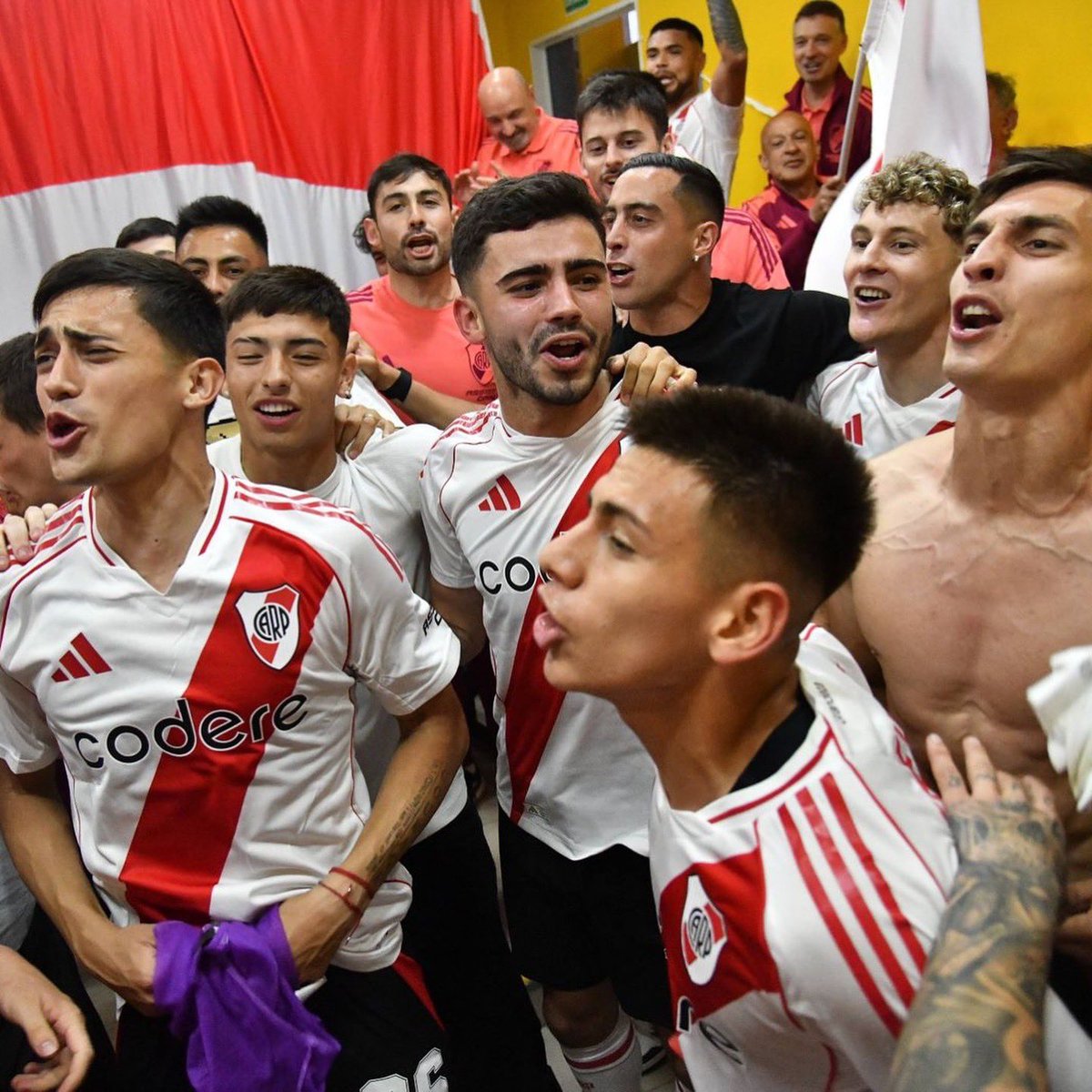 RodolfoDonofrio's tweet photo. Juntos vamos por más https://t.co/fkPlvey5JH