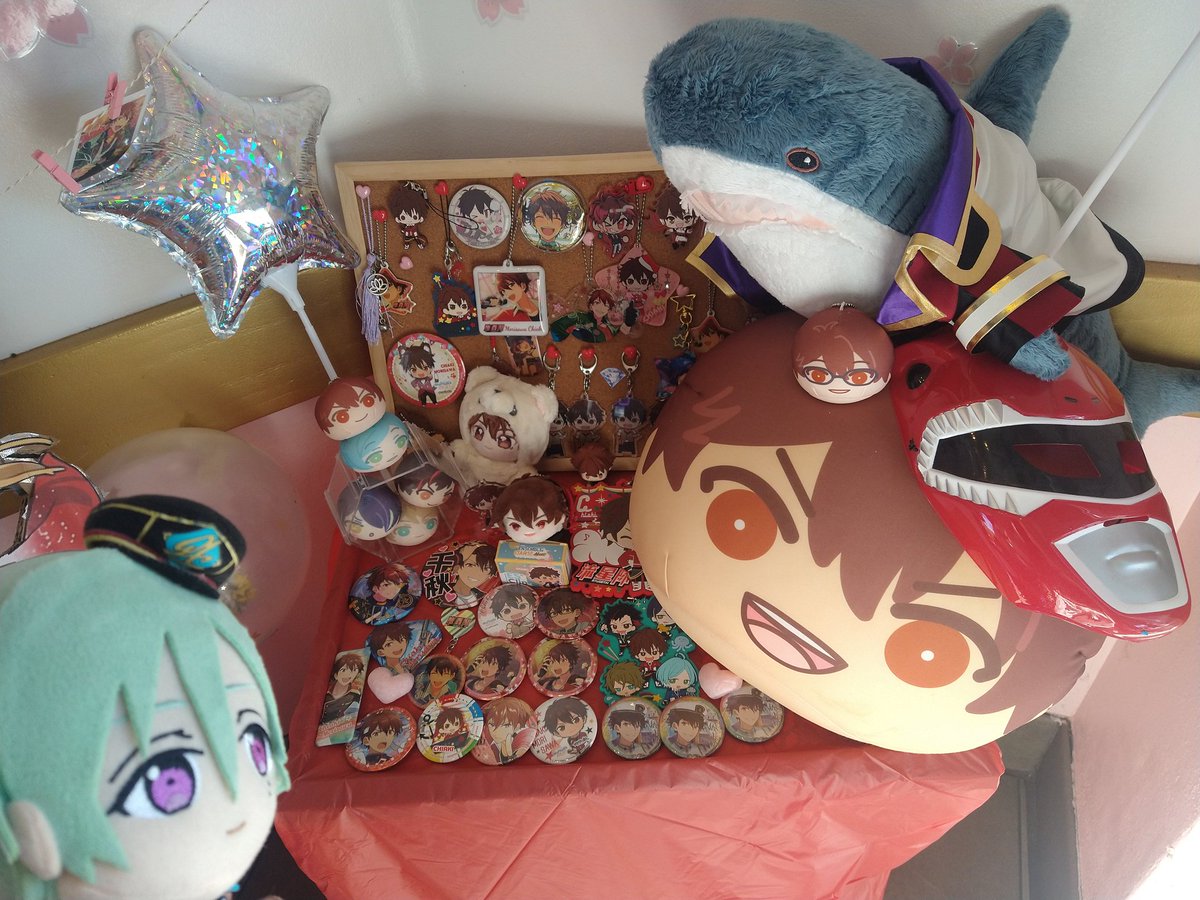 kananpeki's tweet photo. Chiaki cup sleeve event was fun :) we even won bingo first https://t.co/t6vPzzfTvM