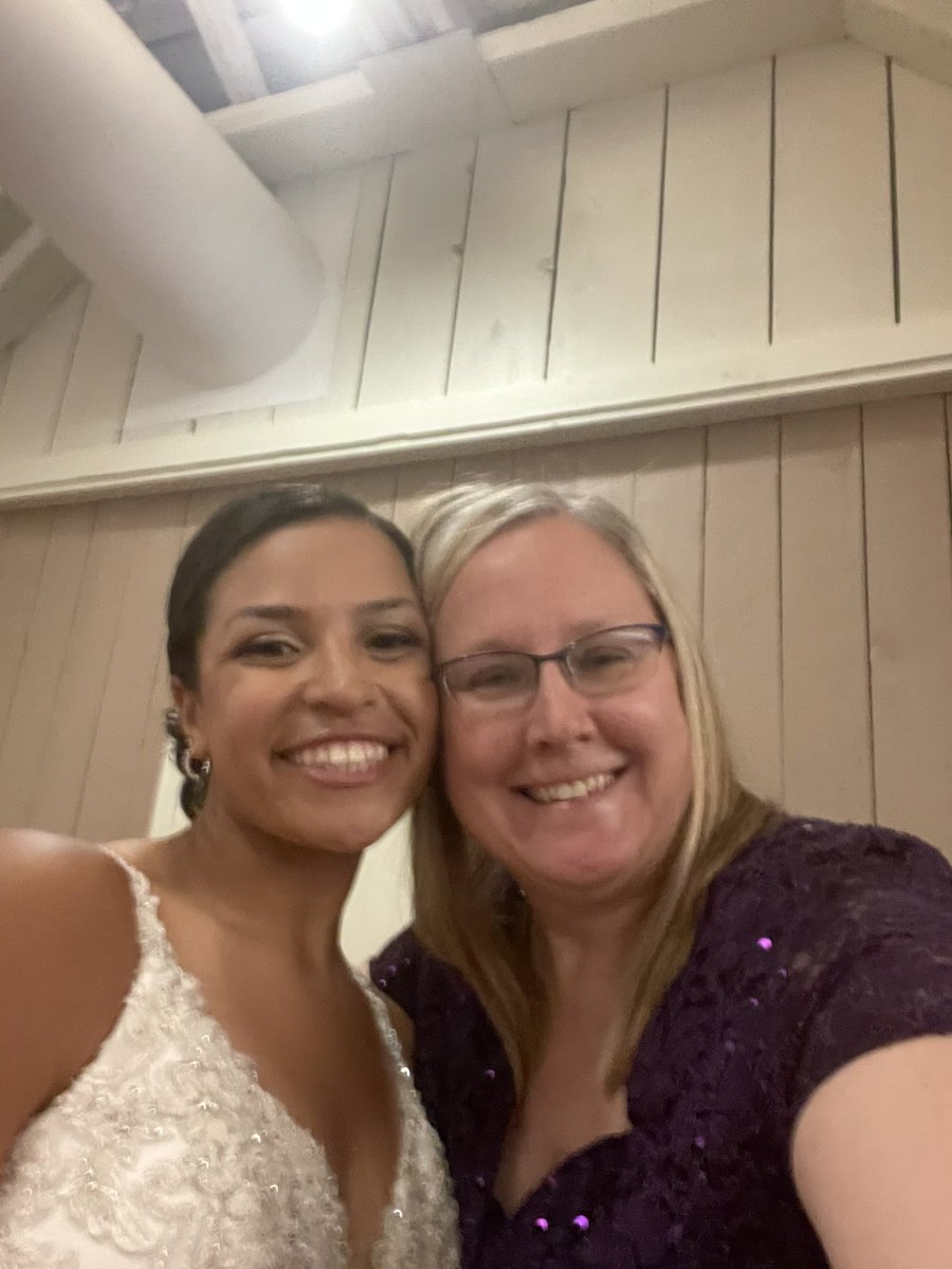 Celebrating Tessa &amp; Jordan today. Congratulations to you both!
#LadyJayIDos