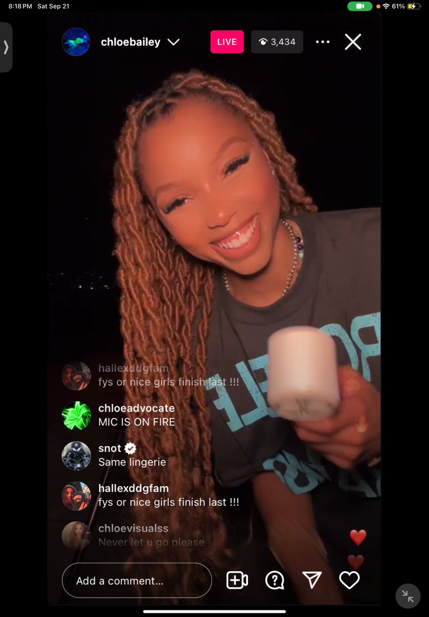 cxh_versionn's tweet photo. bro this mann all in her comments like who is he .. 😂? https://t.co/FbHreopxIL