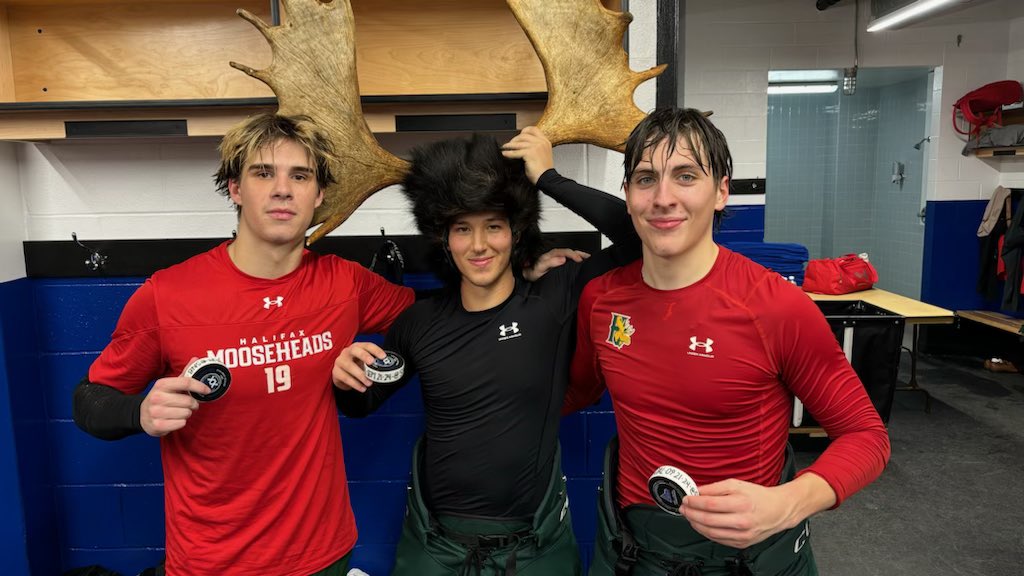 HFXMooseheads's tweet image. Proud Moose Country Moment 💪

First career goals for Caylen Blake, Antoine Fontaine &amp;amp; Danny Walters. #GoMooseGo