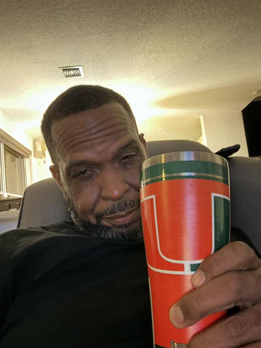 Luther Luke Campbell tweet media