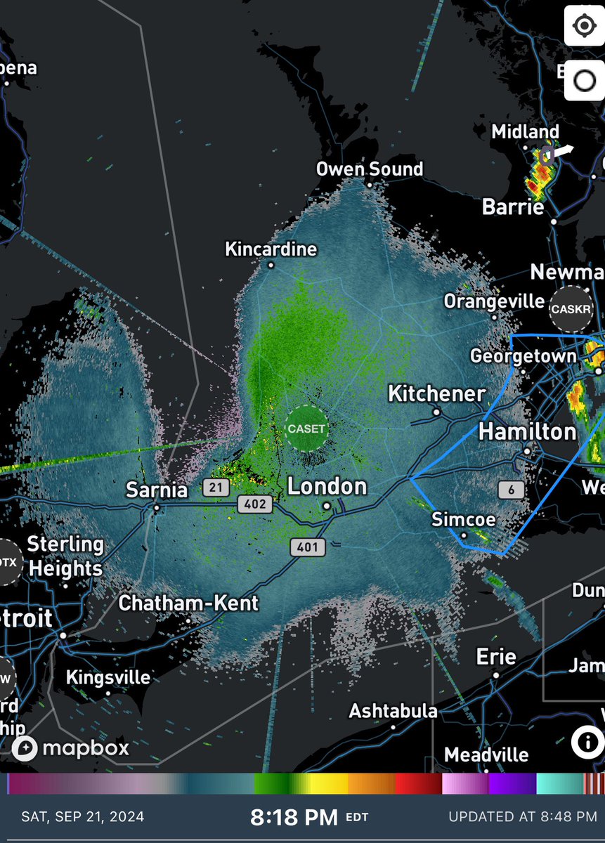 IWeatherON's tweet photo. #ONStorm #ONwx You know what’s a sure sign that summer is ending? Bird migration!

If you check the radar tonight (especially if you’re using IW Pro without noise reduction), you can actually see the migration happening right now in our skies!

Birds prefer to migrate at night to avoid predators and to benefit from the cooler temperatures without the heat of the sun.

Did you notice how, right after sunset, the radar went from mostly empty to being full of blue and green? That’s not precipitation – it’s birds!

- Brennen