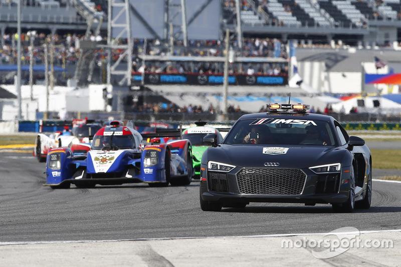 DraytonKnowles's tweet photo. 🚨 Hawk Tuah's Hailey Welch goes viral for IMSA rant 🚨

"These 30-45 minute long yellows are completely ruining the flow of any good racing, especially when it's called on smaller incidents. It's comical how long they have gotten now. We need a Virtual Safety Car already" https://t.co/opZWl6RAGp