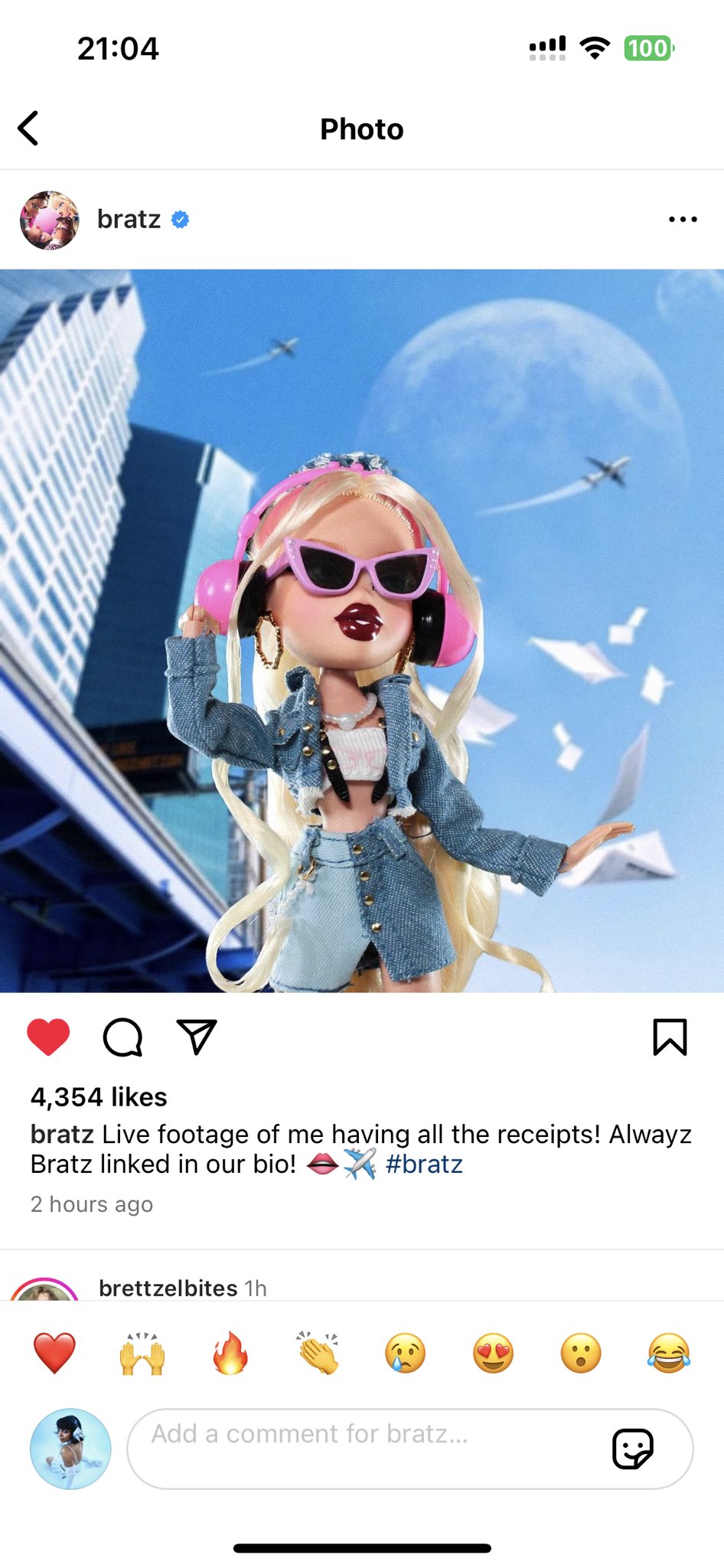 moistbreezy on X ok Bratz explain why you replaced me with a blonde on my album cover https t XWt4AnDsg3 X