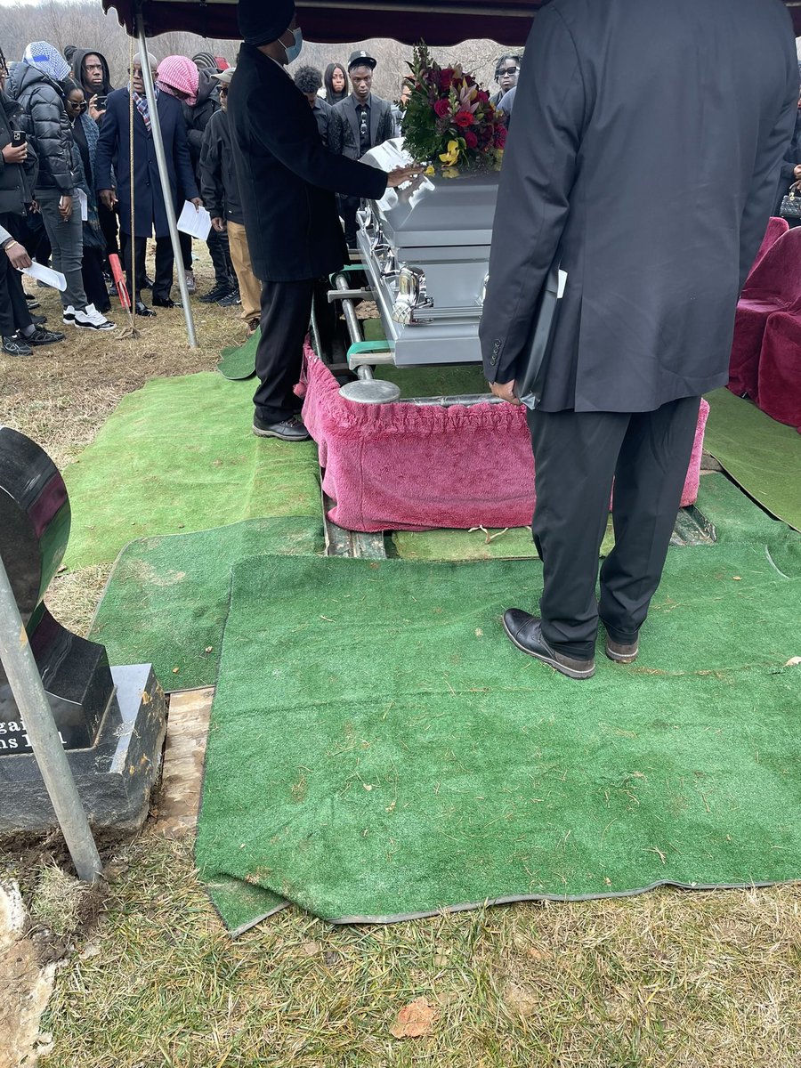 desssxkaiorrr's tweet image. I wake up every day thinking about you ngl. It’s your 19th birthday and I just wish you were here to celebrate it. I will always cherish our friendship. I could never stay mad at you because all you did was make me laugh. I’d do anything to get you back. I love u stevo.
 #llswipe