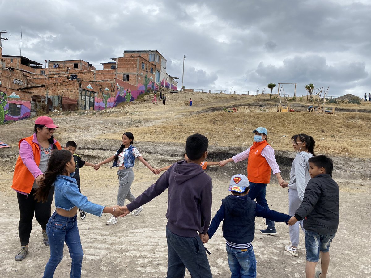 FGenval's tweet photo. Feliz día del Amor y la Amistad. Celebramos como es, con los amigos de las comunidades https://t.co/XieaIpNo7F