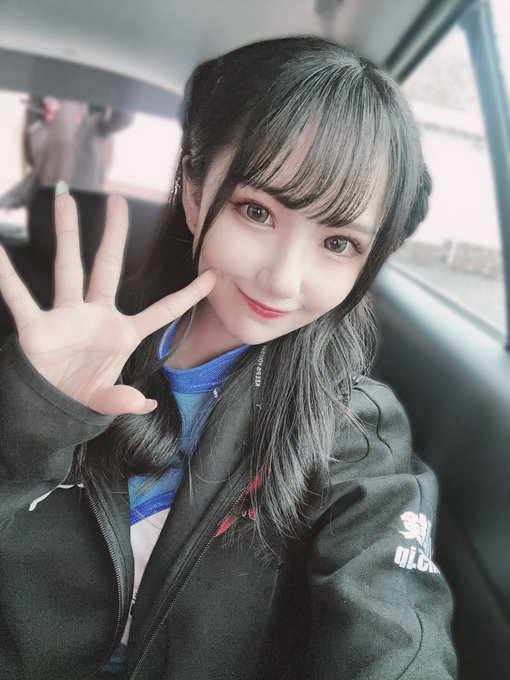 Twitterのコスプレ画像3