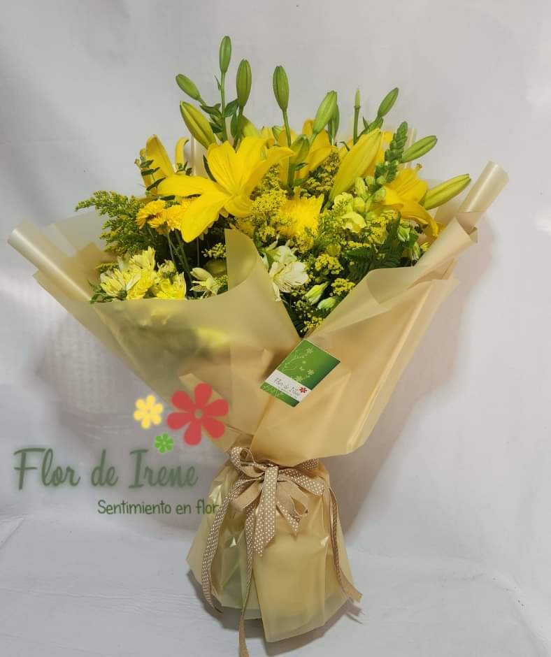 FlordeIrene's tweet photo. Sorprende a tus seres queridos con un detalle que transmite alegría y esperanza. 💛 

¡Gracias por tu preferencia!

 #FloresAmarillas #FlordeIrene #florería #flores #envíoadomicilio #SentiemientoenFlor #floresamarillas2024 #diseñosflorales #21deseptiembre https://t.co/XyuJIDImo5