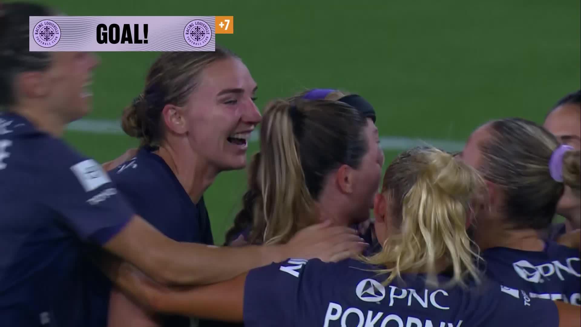 Bethany Balcer slots it home cool as you like 😎