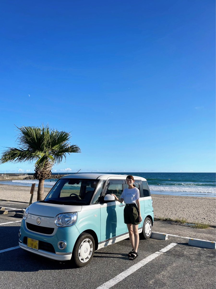 taitoya_onjuku's tweet photo. こちらの投稿で見てから、ずっと撮りたかった写真🚙📸🏝️

ちょっちょりーな @ch0ch0lina さんのキャンバスのYouTube動画、最高です😳
愛車を買った時の思い出が蘇り、カーライフが楽しくなるような、素敵な動画😭😭✨

海を背景に愛車の写真が撮れる町、おんじゅく👍

#御宿町 #岩和田海岸 #愛車 https://t.co/0C7R9qJjcS