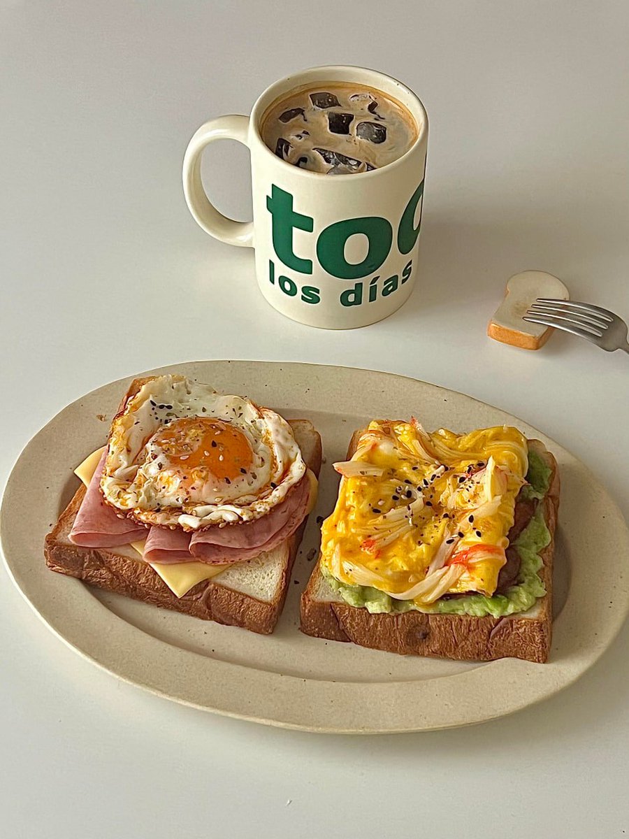 Super satisfying open toast sandwich🥪