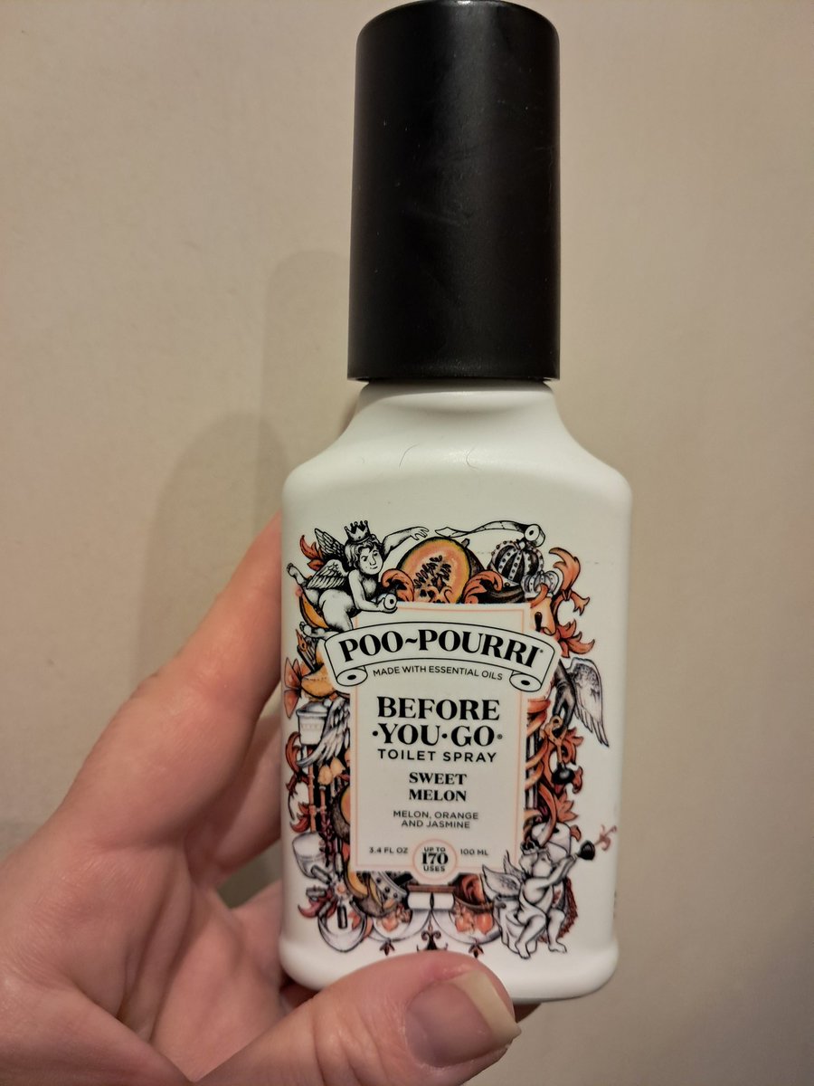 Señor presidente, antes de traer Victoria secret,  traiga esta marca de un producto q trajo mi marido de eeuu q tiras un poco en el inodoro antes de cagar y ABSORVE EL OLOR asi como lo lees, no queda olor a pedo. Queres cagar en lo de tu novio o en el trabajo?? Problema resuelto