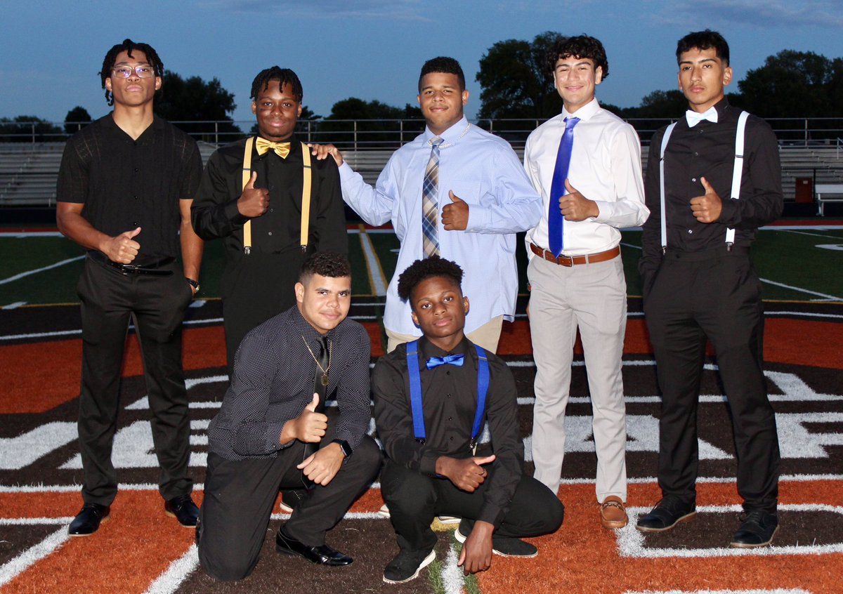 UveeU's tweet photo. Orange Crush ready for HOCO! https://t.co/ZX8OXM79BC