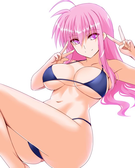 ビキニキリエちゃんダブルピース☆ 