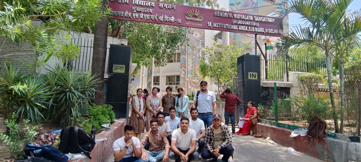 MeenaPrami4053's tweet photo. #JUSTICE_NIOS_DELED 
@dpradhanbjp @EduMinOfIndia @INCIndia @KVS_HQ @narendramodi @ncteDelhi @rashtrapatibhvn @RahulGandhi @JPNadda https://t.co/XuqKNYr54M