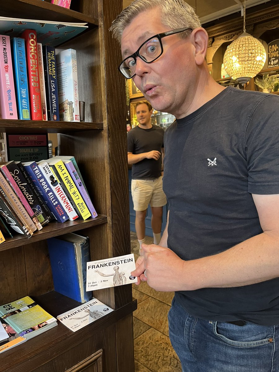 GaskellSteve's tweet photo. We’ve been out &amp; about our fab #localbiz to promote @StGsPlayers #autumn production of #frankenstein Tickets on sale now https://t.co/Ms40l38inr @ChandosSE23 @BrocJackTheatre @SoutheyBrewing @onthehoofcoffee 🙏#community https://t.co/bvVOdET3wH