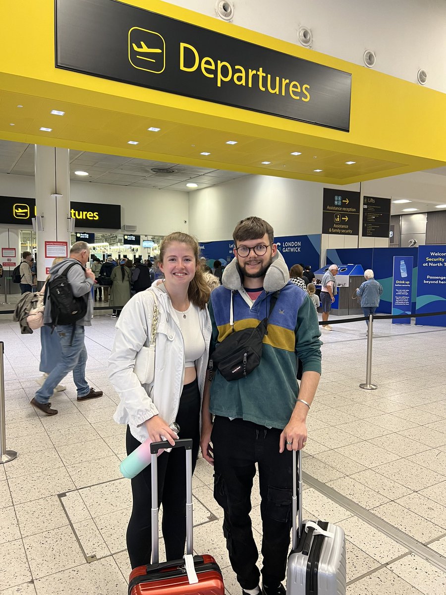 BeasleyEmma98's tweet photo. Onto the next chapter✈️🇦🇺 https://t.co/LySf8nSdZg