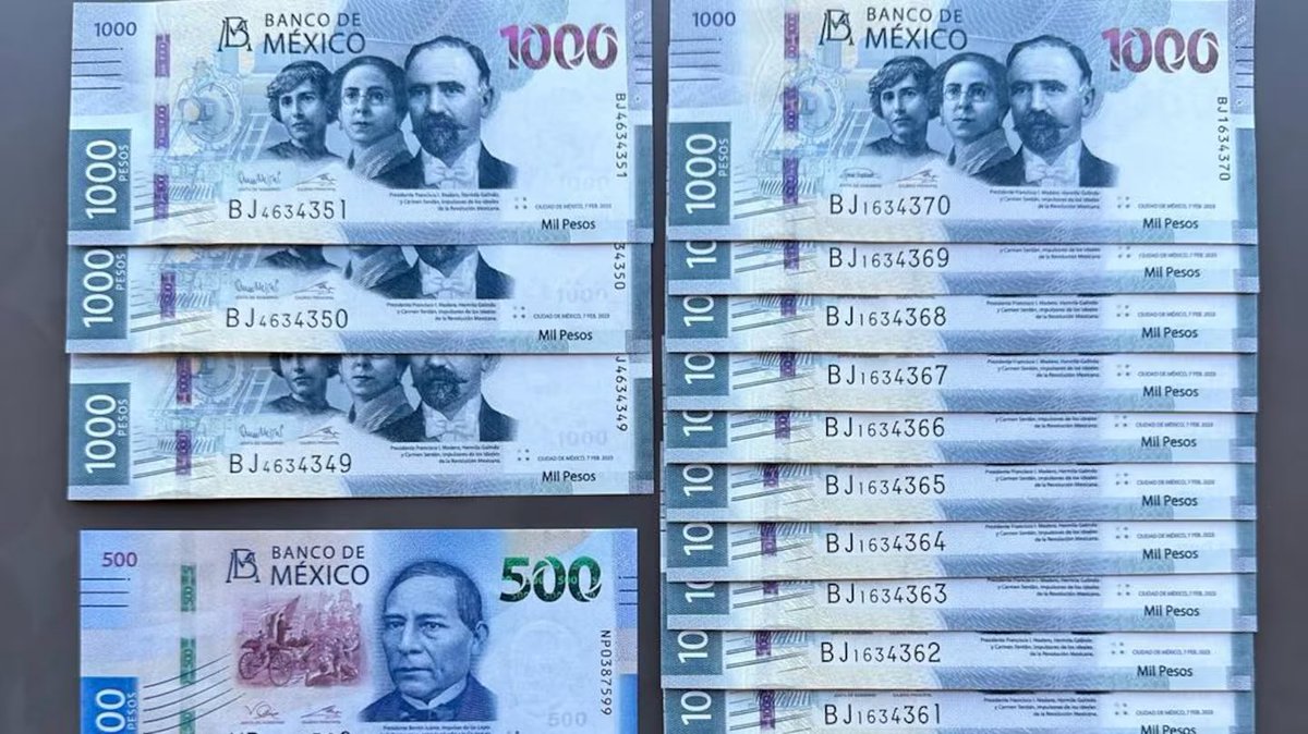 GuacamayanLeaks's tweet photo. Se viene una inflación histórica, hay que ver que dice @Banxico sobre su aumento en la impresión y emisión de billetes en los últimos meses. @PartidoMorenaMx corrompe y destruye todo lo que toca.

#GuacamayaLeaks
#GuacamayaNews https://t.co/iNpaQn69Zp
