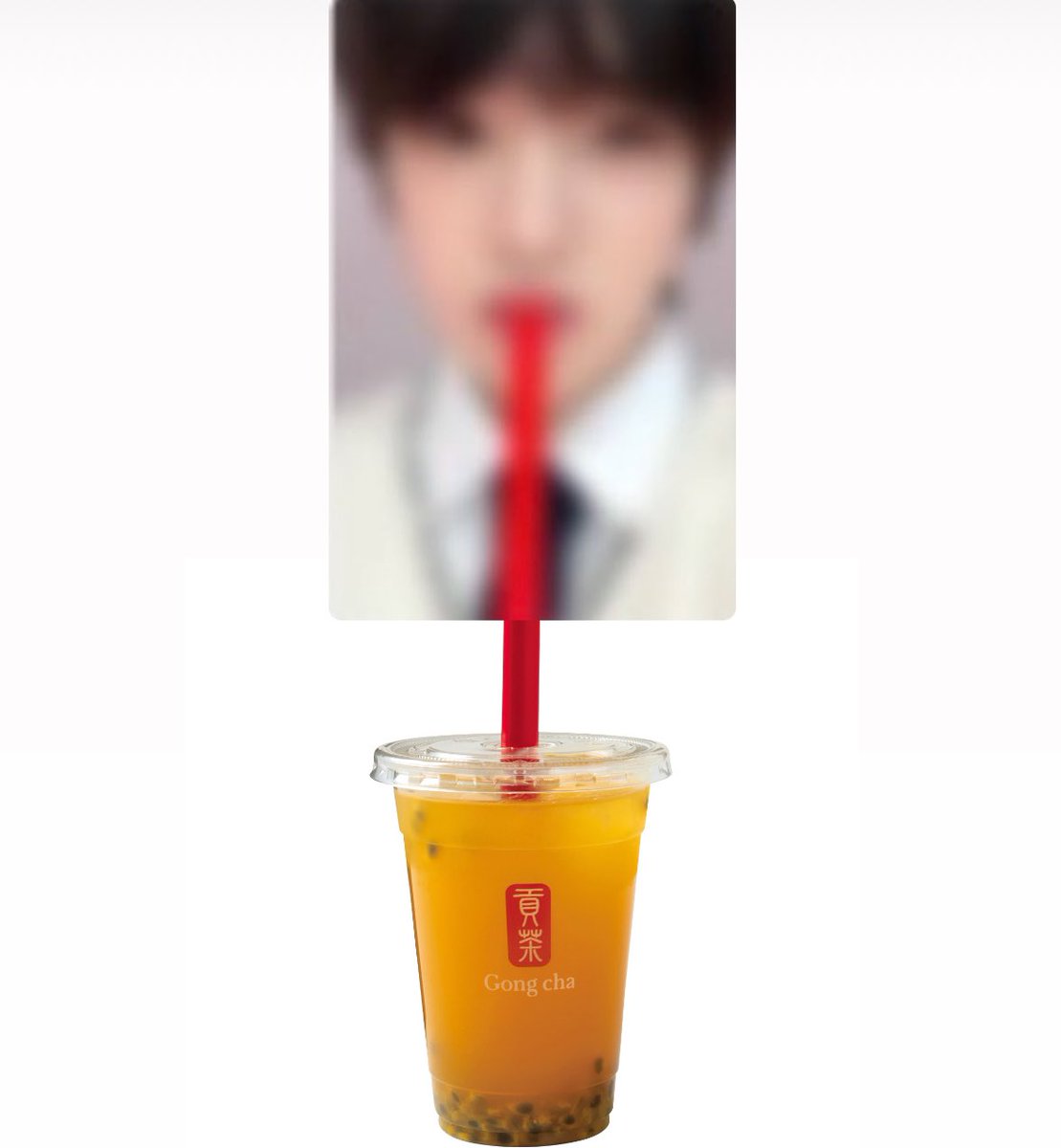 nct_wish_'s tweet photo. ゴンチャのストローらしき物くわえてるトレカあるんやけどｗｗｗｗｗｗｗｗｗｗｗｗｗｗｗｗｗｗｗｗｗｗｗｗｗｗ
つまりこうやって写真撮れるよって事？▶️ https://t.co/NaDlZlt8Um