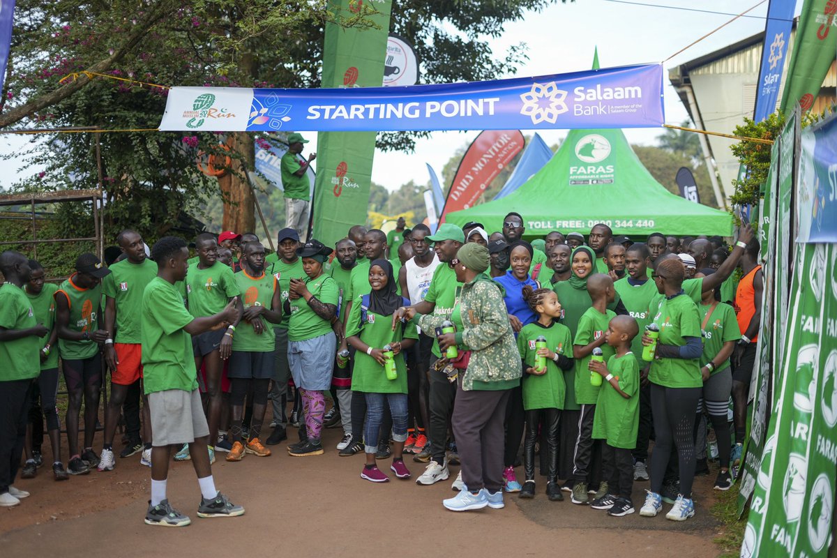 KFCinUganda's tweet image. We’re proud to be part of #AnnualMuslimRun2024 in support Shukran Babies Home and help make a lasting impact on our community. ❤️

Together, we run for hope and a brighter future.✨💫

 #AddHope #KFCCares  #ItsFingerLickinGood