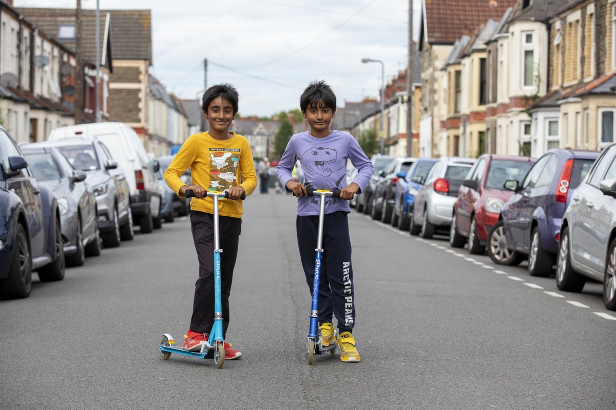 Happy #WorldCarFreeDay!

Today’s a great opportunity to re-imagine our streets around people instead of cars. Check out our simple tips for making a difference, big or small: 

livingstreets.org.uk/worldcarfreeday